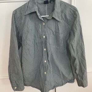 Gap 100% cotton women’s button down shirt. Size medium. Light blue navy checks.